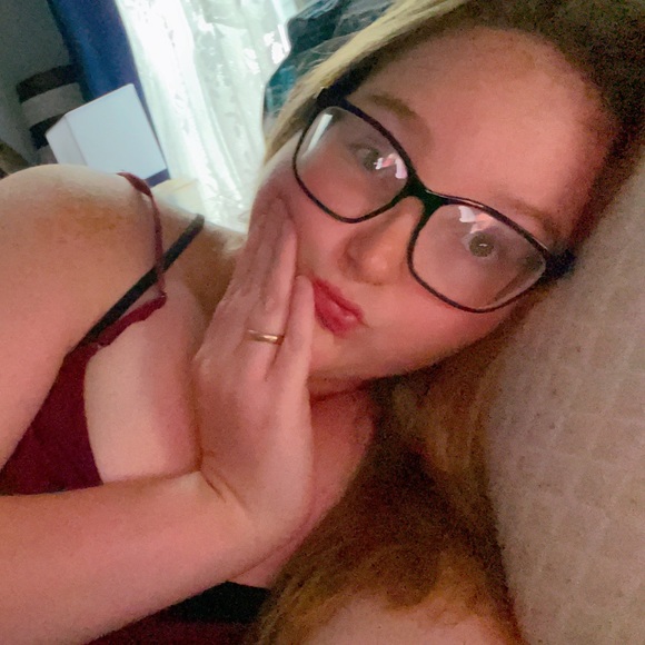 Meet your Posher, Ricki - Picture 1 of 1